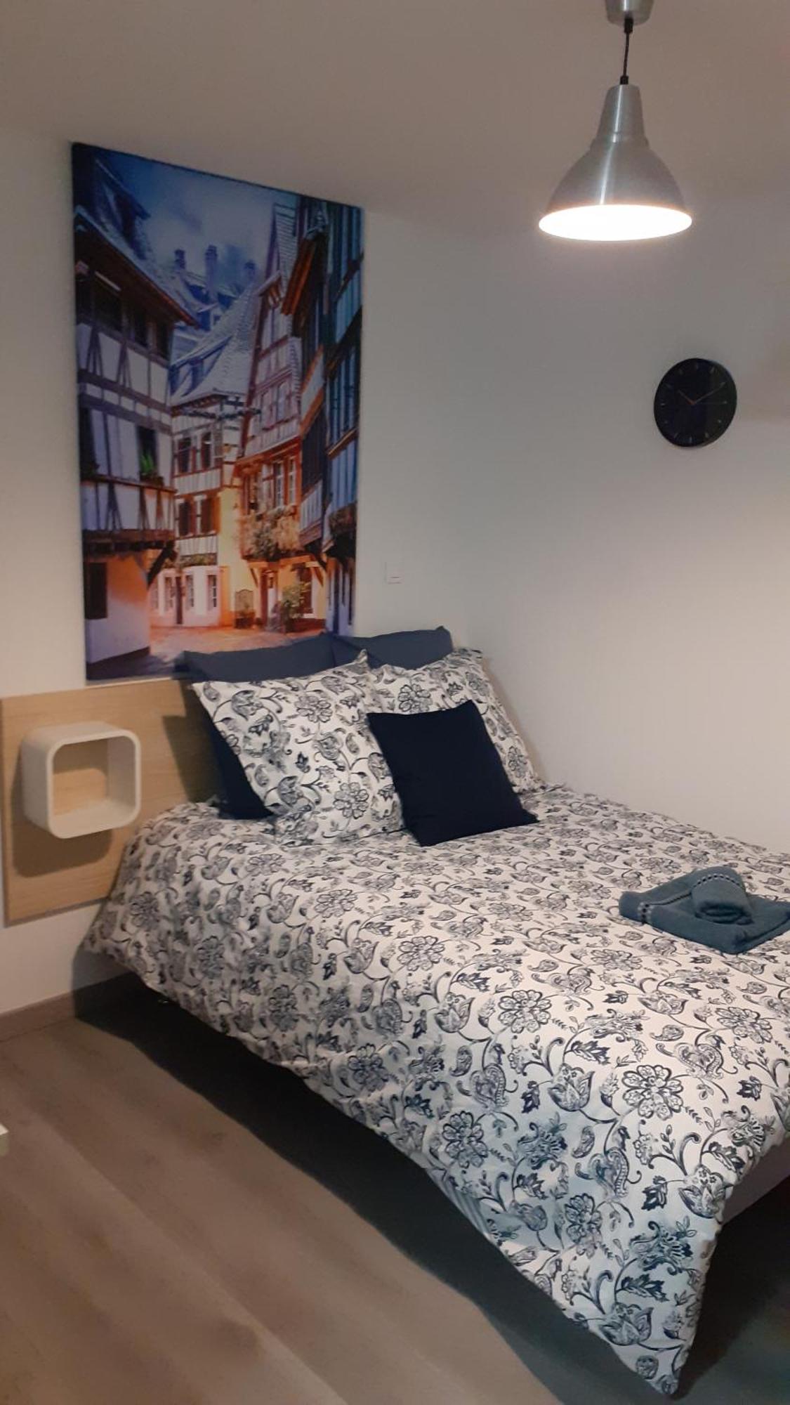 Agreable Studio Tout Equipe A Mulhouse Bagian luar foto